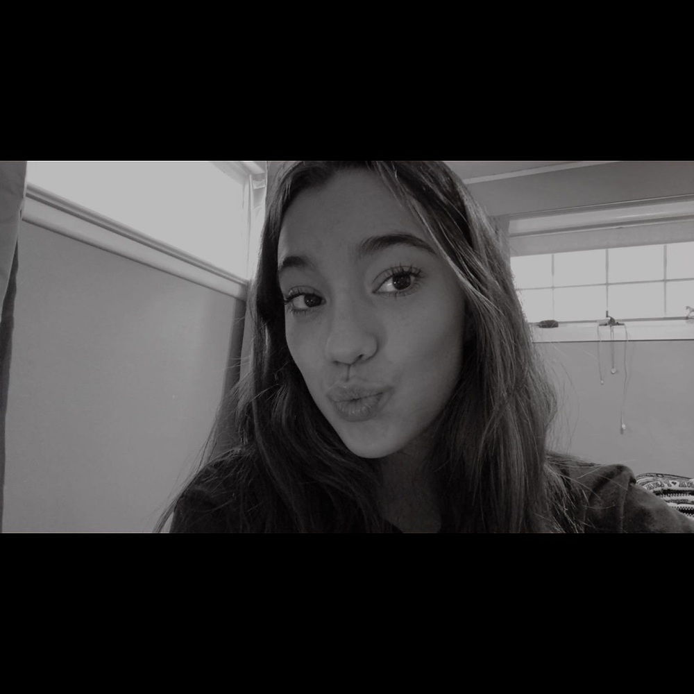 Meet your Posher, Gabi